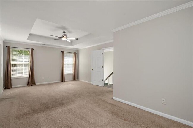 Building Photo - 4220 Hunters Green Way NE