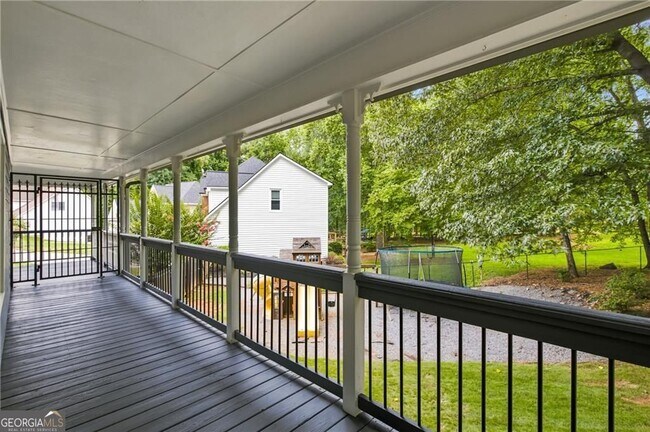 Building Photo - 2069 Ursuline Way NW