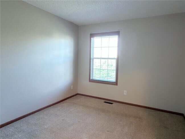 Building Photo - 9972 Vervain Dr