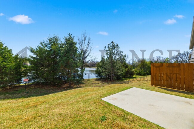 Building Photo - 4515 E 45th St N