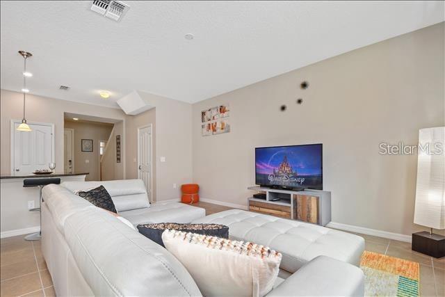 Building Photo - 5108 Adelaide Dr