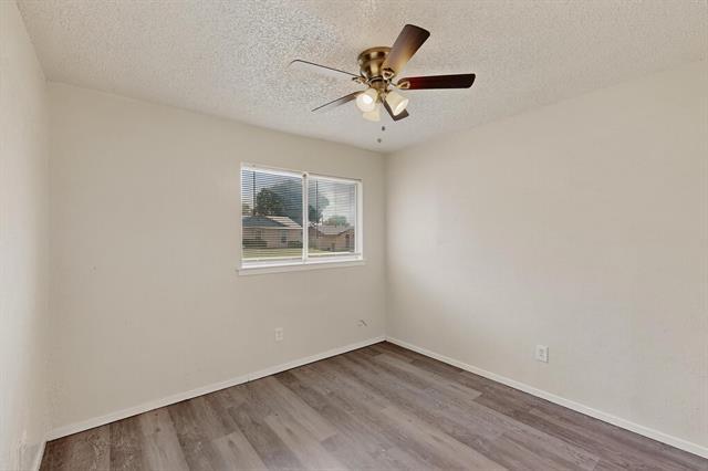 Building Photo - 1405 Aldenwood Dr