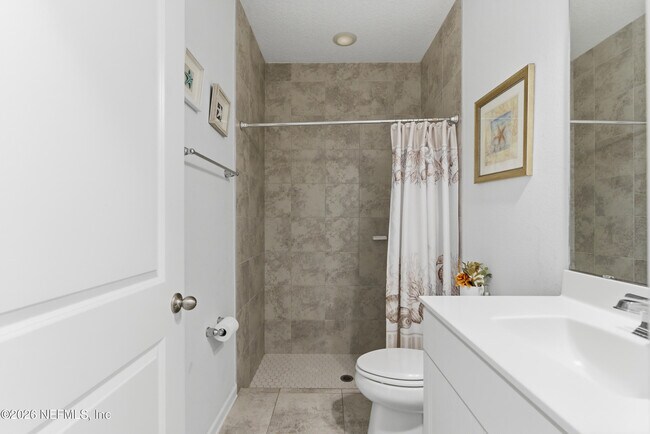 Building Photo - 454 Willow Lake Dr