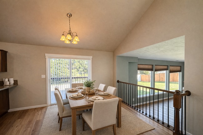 Building Photo - 803 E Cooper Ln