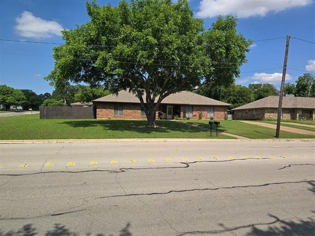 Building Photo - 7451 N College Cir