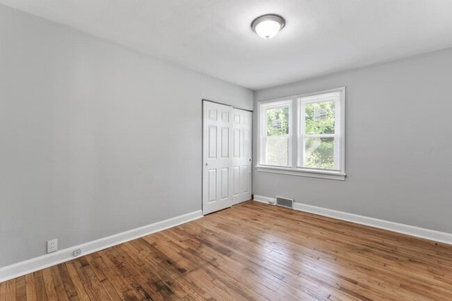 Building Photo - 5613 Jennings Station Rd