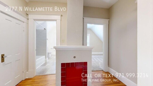 Building Photo - 2977 N Willamette Blvd