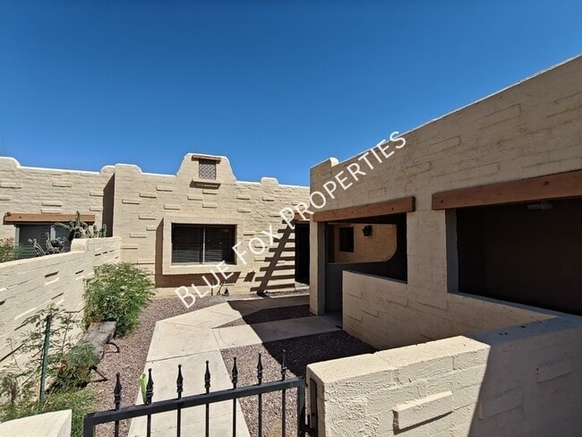 Building Photo - 8305 N Midnight Way