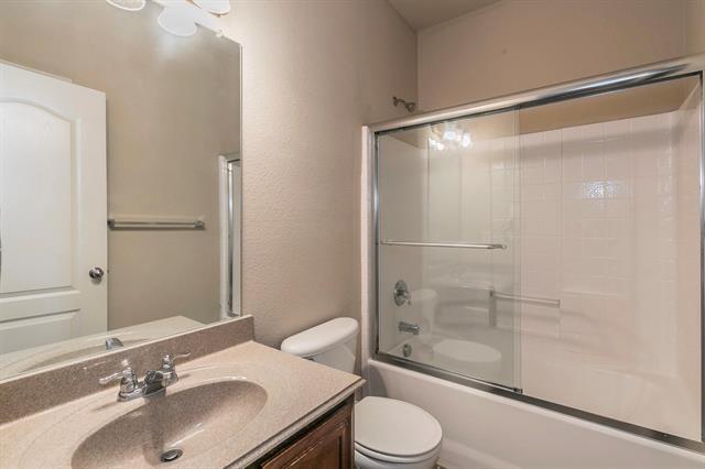 Building Photo - 936 Furlong Dr