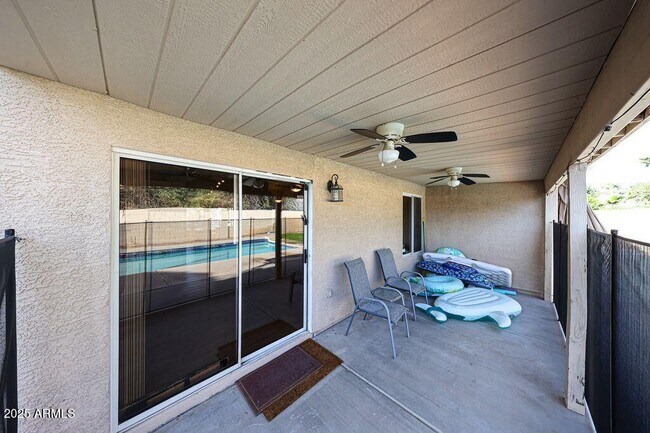 Building Photo - 18615 N 30th Pl