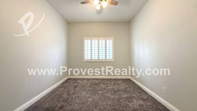 Building Photo - 8440 Hoover Ct