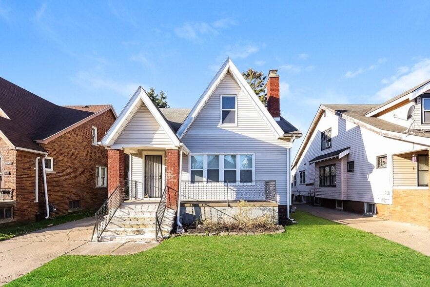 Building Photo - 4667 Balfour Rd
