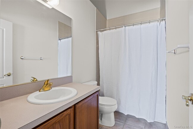 Building Photo - 1005 Constance Ln