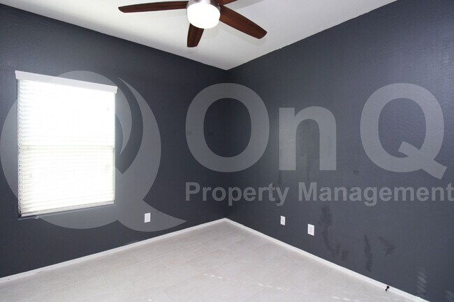 Building Photo - 2767 E Mews Rd
