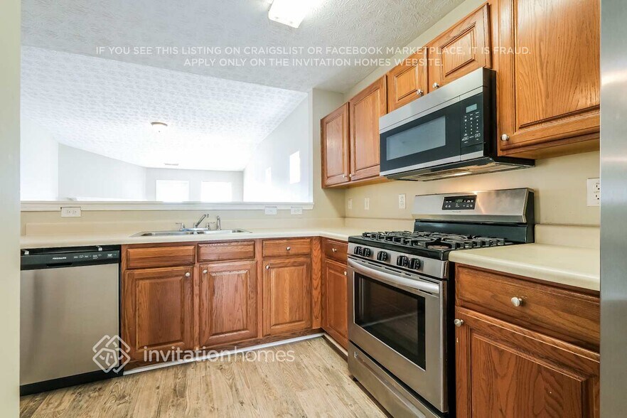 Building Photo - 81 Arrowhead Dr