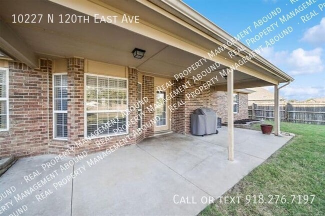 Building Photo - 10227 N 120th E Ave