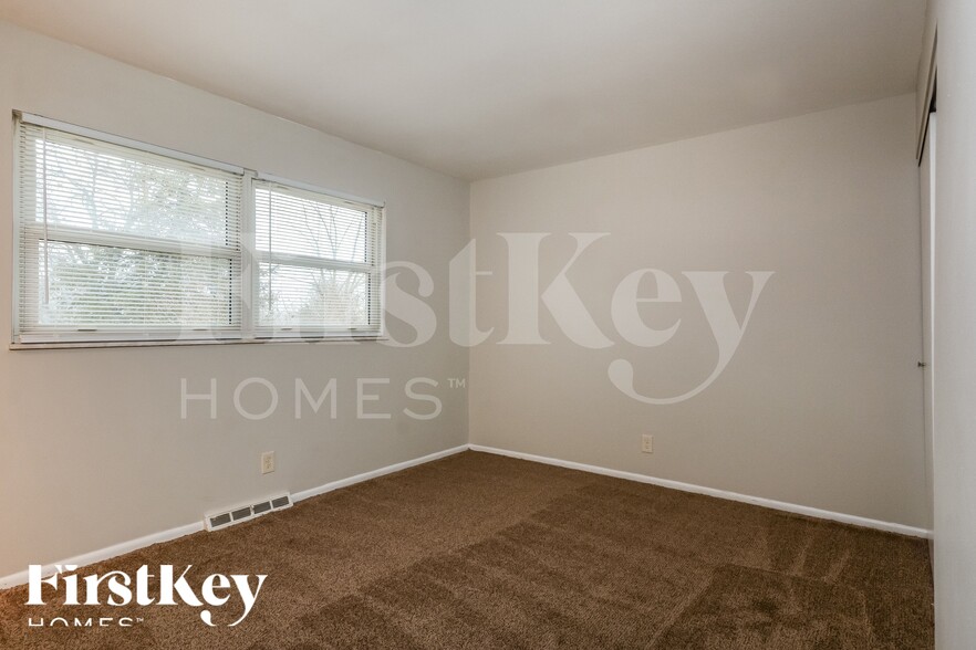 Building Photo - 10522 Copperfield Dr