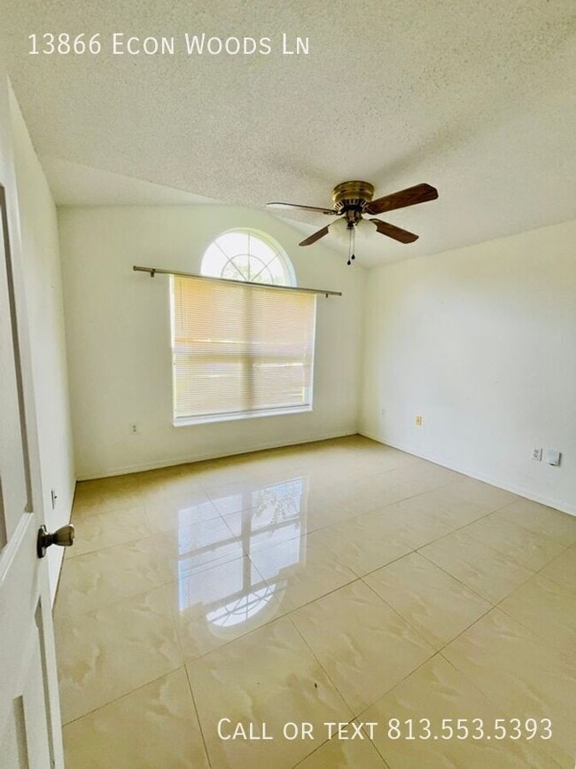 Building Photo - 13866 Econ Woods Ln