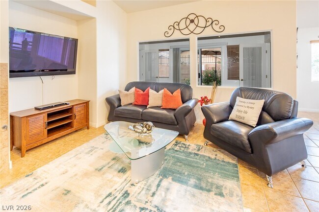 Building Photo - 10916 Bandol Pl