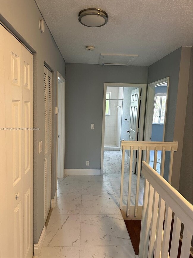 Building Photo - 7653 Tamarac Island Cir