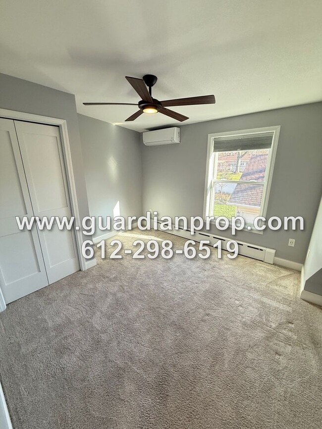 Building Photo - Fully Updated House Available Now, Office,...