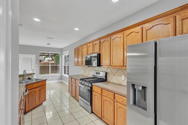 Building Photo - 6113 Farrah Dr