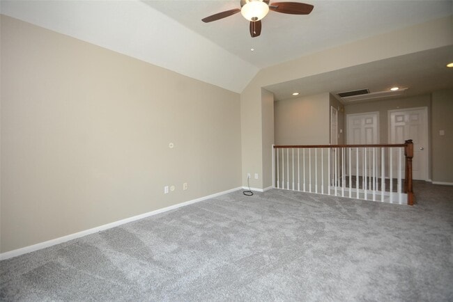 Building Photo - 5327 Willow Knoll Ct