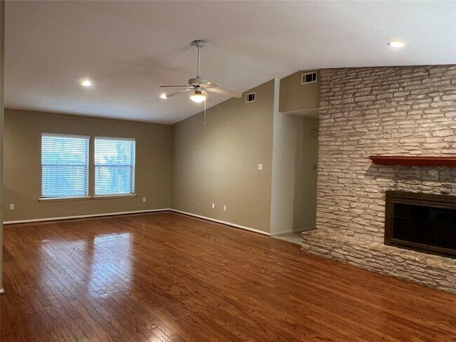 Building Photo - 9824 Timber Ridge Pass