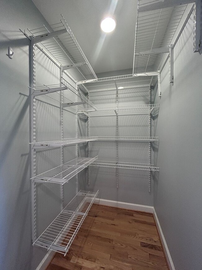 Building Photo - Modern Boone Home | Double Primary Suites | Walk to New Market, Watauga High & the AppalCART