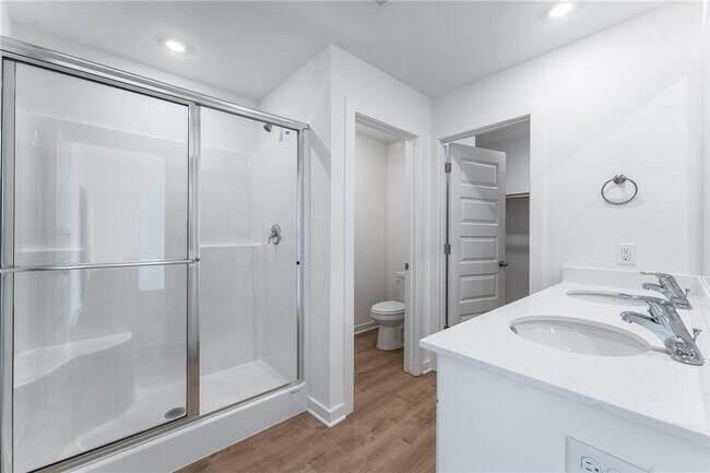 Building Photo - 583 Arizona St