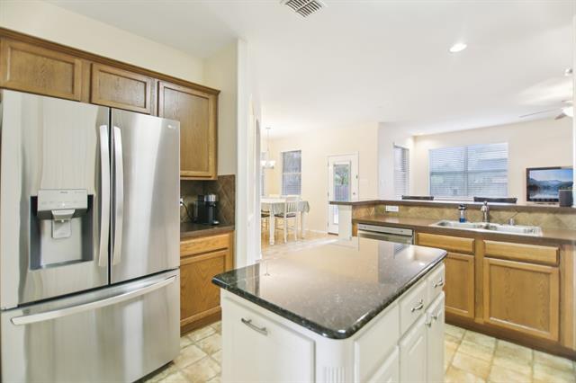 Building Photo - 208 Wenrick Dr
