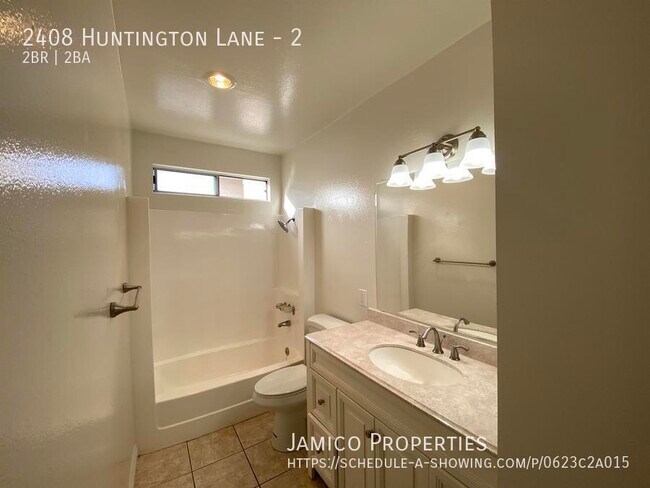 Building Photo - 2408 Huntington Ln
