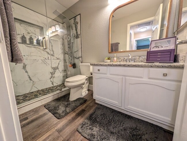 Building Photo - 7435 Falcon Rock Dr