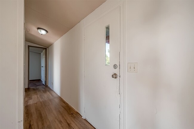 Building Photo - 13202 Hilltop Ct