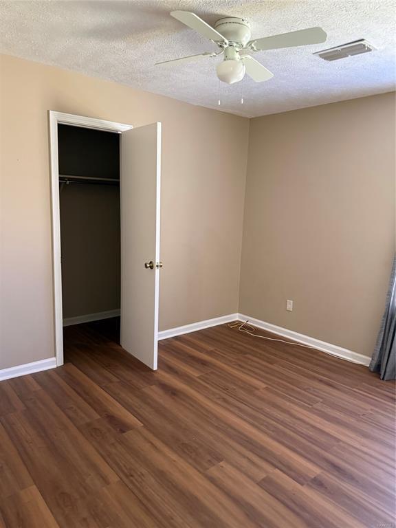 Building Photo - 215 Gardner Rd