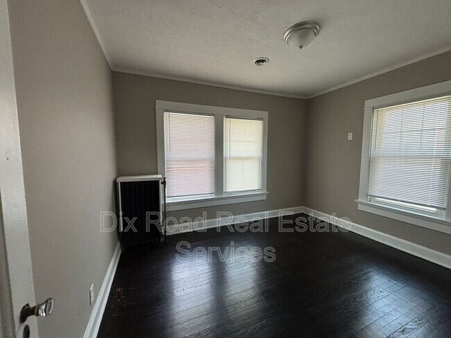 Building Photo - 1501 Glenbeck Ave