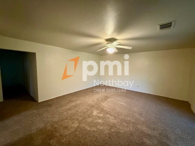 Building Photo - 1504 Maryland St