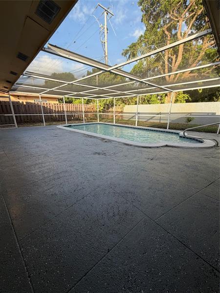 Building Photo - 2290 NW 32nd Terrace