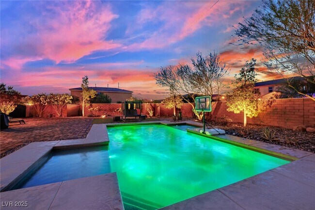 Building Photo - 9906 Stiges St