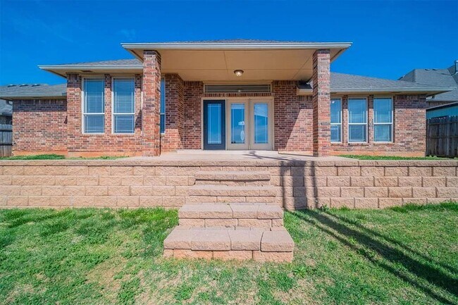 Building Photo - 1105 Kelsi Dr