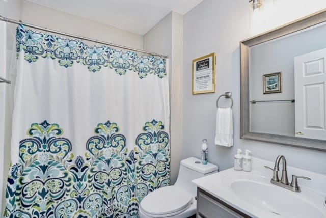 Building Photo - 105 Asteria St