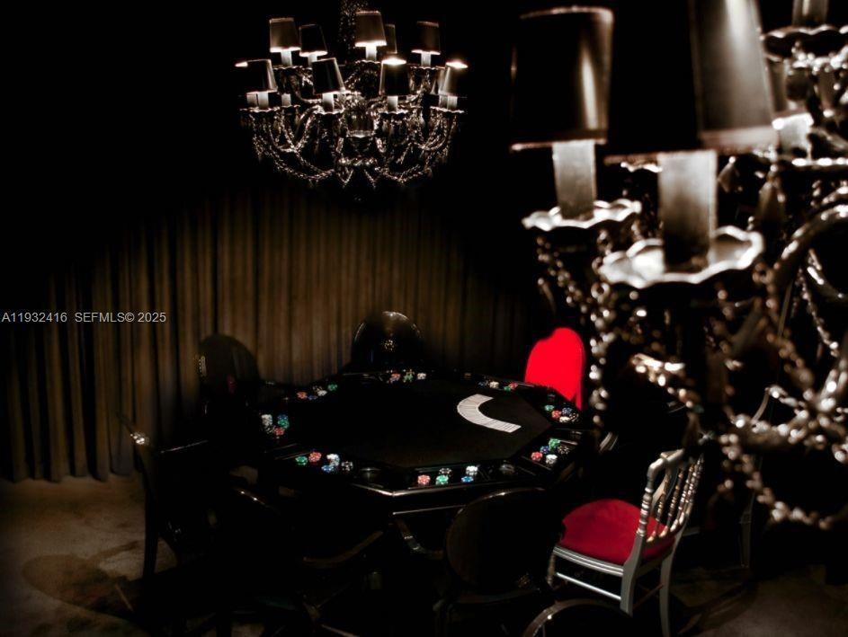 Building Photo - 495 Brickell Ave