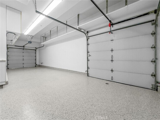 Building Photo - 6 Celano Ct