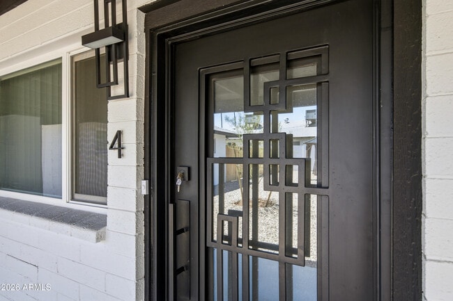 Building Photo - 3518 E Montecito Ave