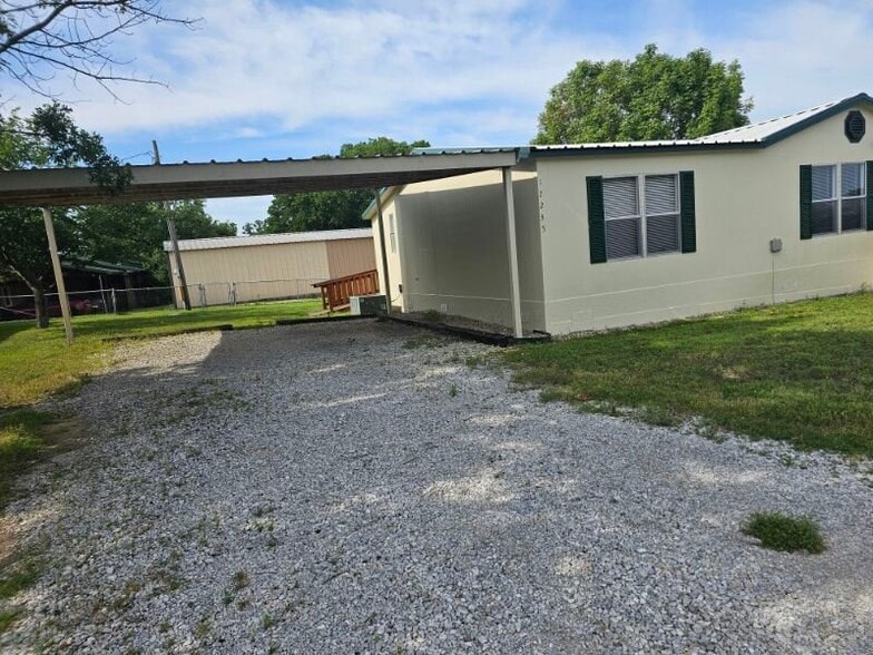 Building Photo - 12235 Farm to Market Rd 730 N