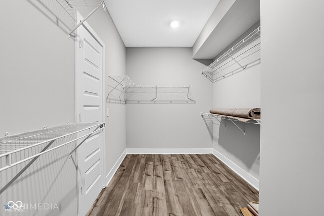 Building Photo - 2228 W 171st St