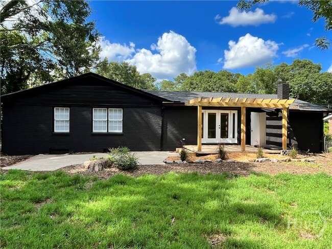 Building Photo - 1066 College Station Rd