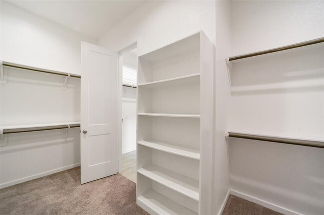 Building Photo - 29130 Parker Heights Ln