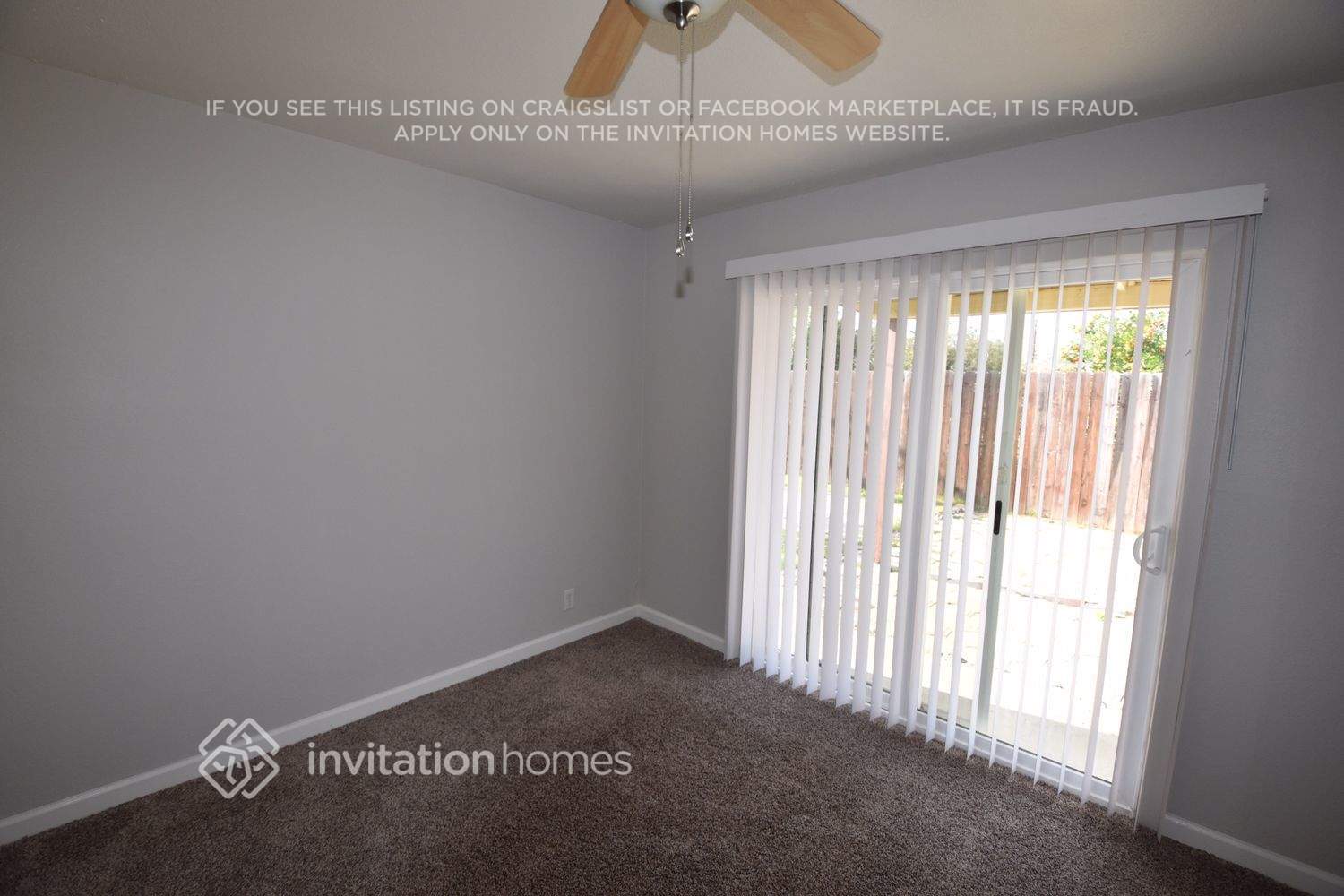 Building Photo - 11114 Blue Jay Dr