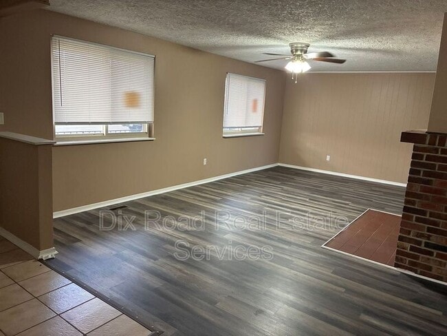 Building Photo - 7106 Lunceford Dr